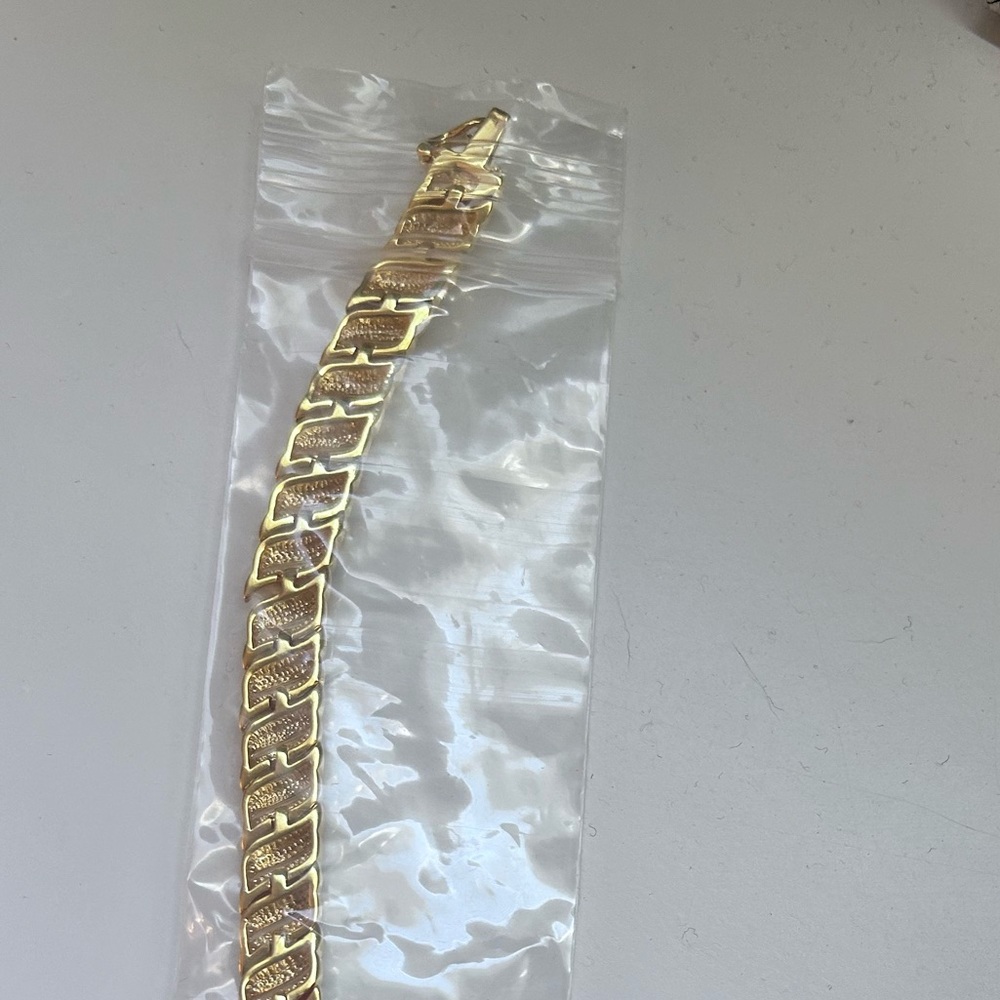Bracelet - Picture 2 of 4